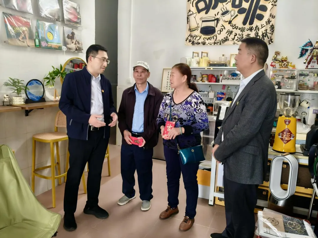 海南農(nóng)商銀行總行領導開展春節(jié)前慰問走訪調研活動